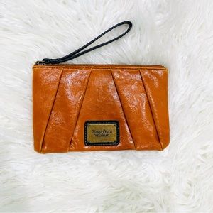 SimplyVera Vera Wang Wristlet